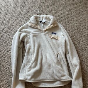 Patagonia Off-White Fleece Jacket